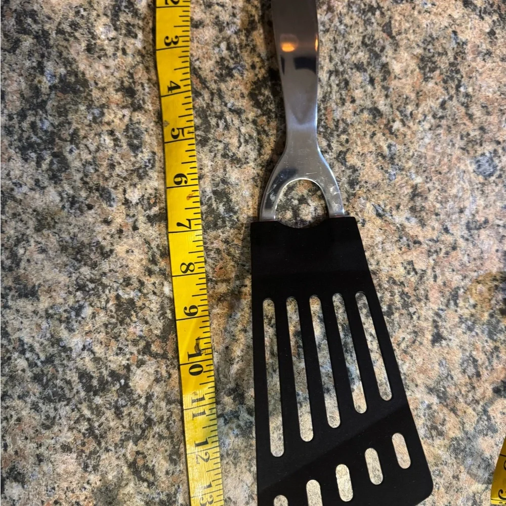 Oneida Stainless Nylon Long Flexible Turner Blade Slotted Angle Spatula utensil